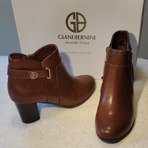 Giani Bernini "Artemy" Ankle Booties, NIB